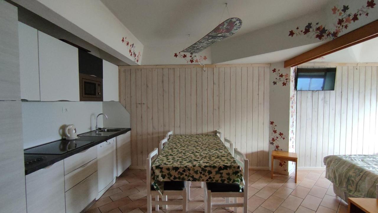 Sole Alto Appartamenti Montana Mezzana  Exteriör bild